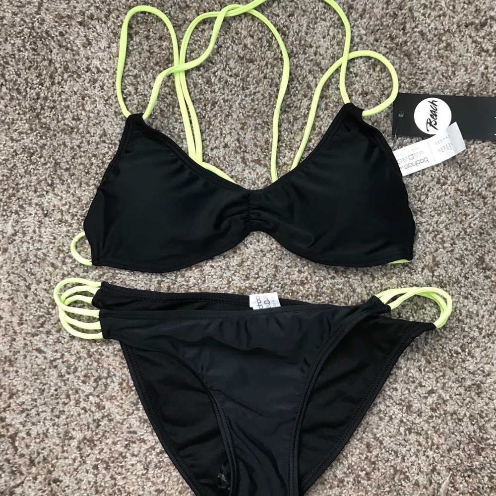 NWT! Strappy bikini